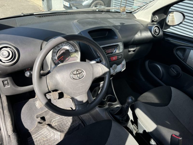 TOYOTA AYGO 1.0 VTI 68CV 