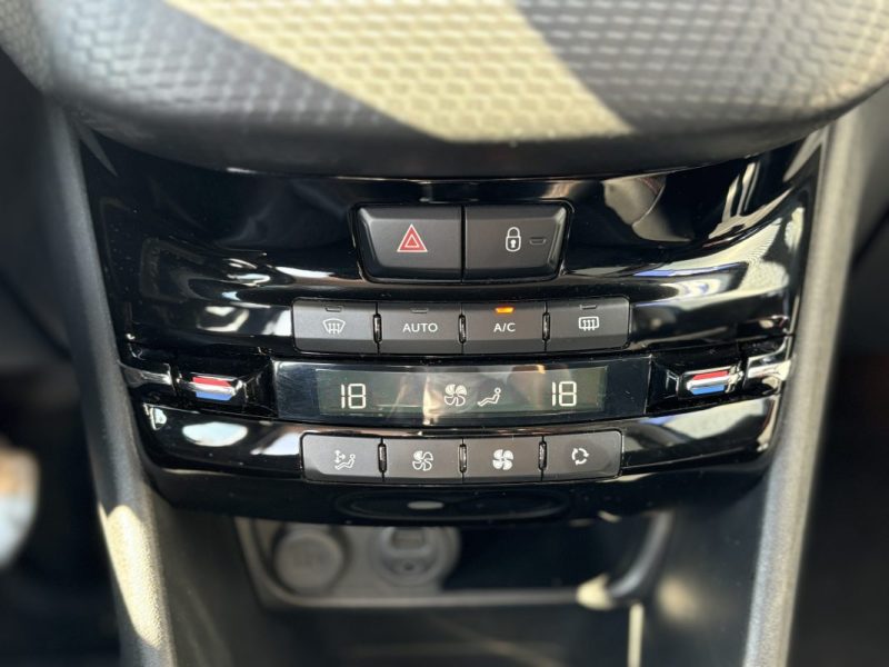 PEUGEOT 208 1.2 PureTech 110cv GT-Line 