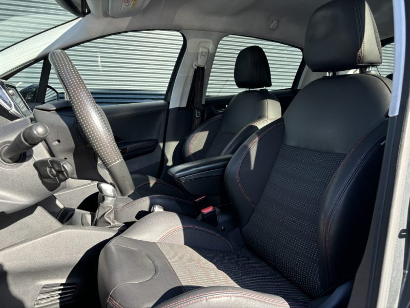 PEUGEOT 208 1.2 PureTech 110cv GT-Line 