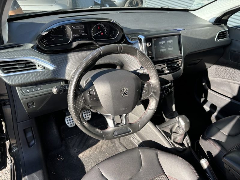 PEUGEOT 208 1.2 PureTech 110cv GT-Line 