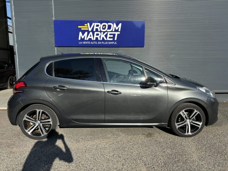 PEUGEOT 208 1.2 PureTech 110cv GT-Line 