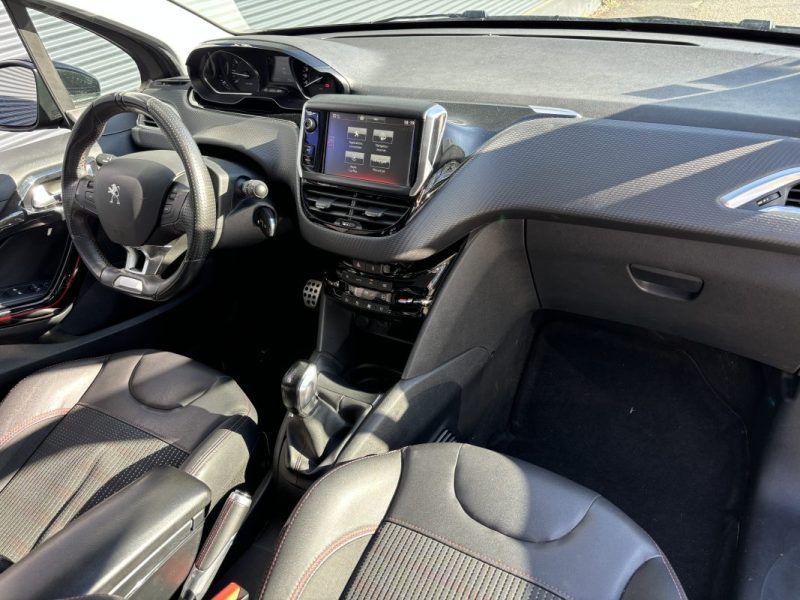 PEUGEOT 208 1.2 PureTech 110cv GT-Line 