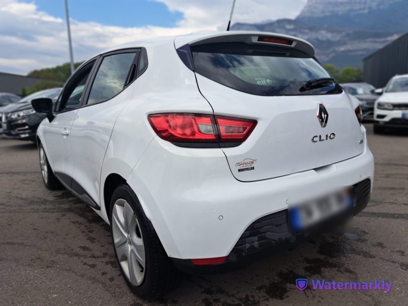 RENAULT CLIO 2015