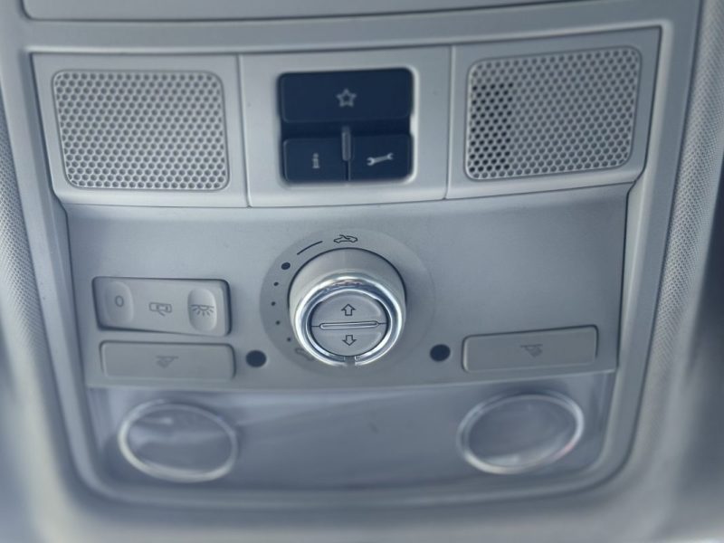 VOLKSWAGEN TIGUAN 2.0 TDI 140ch 4Motion DSG7 Carat