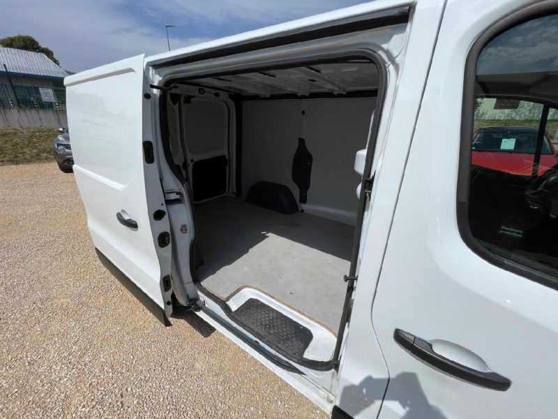 RENAULT Trafic L1 H1 - 3.0T 2.0 dCi 130ch