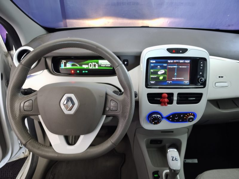 RENAULT ZOE ZEN BATTERIE INCLUSE 22KW  2015 - DEMARRAGE SANS CLES - VITRES ELECTRIQUES - GPS -