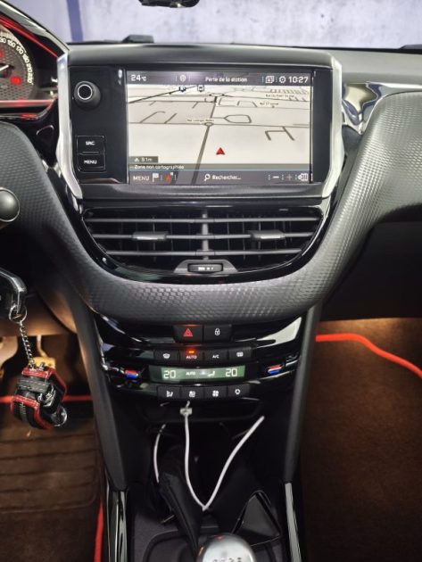 PEUGEOT 2008 1.2 PURETECH 130 Cv ENTRETIEN COMPLET - GPS - CAMERA DE RECUL - REGULATEUR DE VITESSE  2019