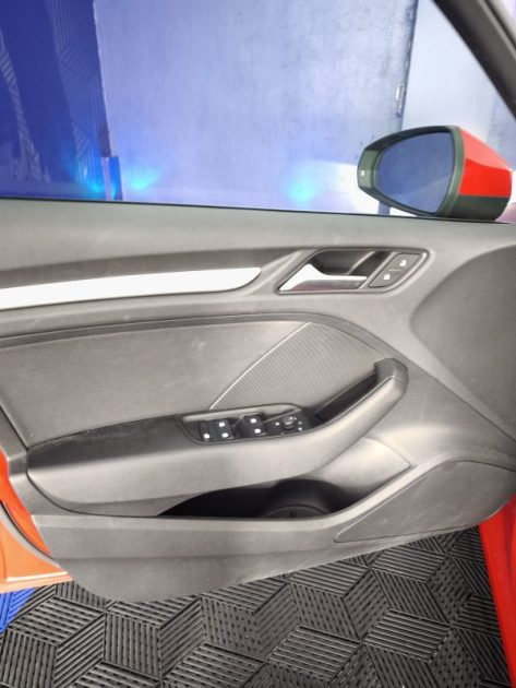 AUDI A3 SPORTBACK 1.6 115 Cv BUSINESS LINE CLIMATISATION - CAMERA DE RECUL - GPS - RÉGULATEUR DE VITESSE  2020