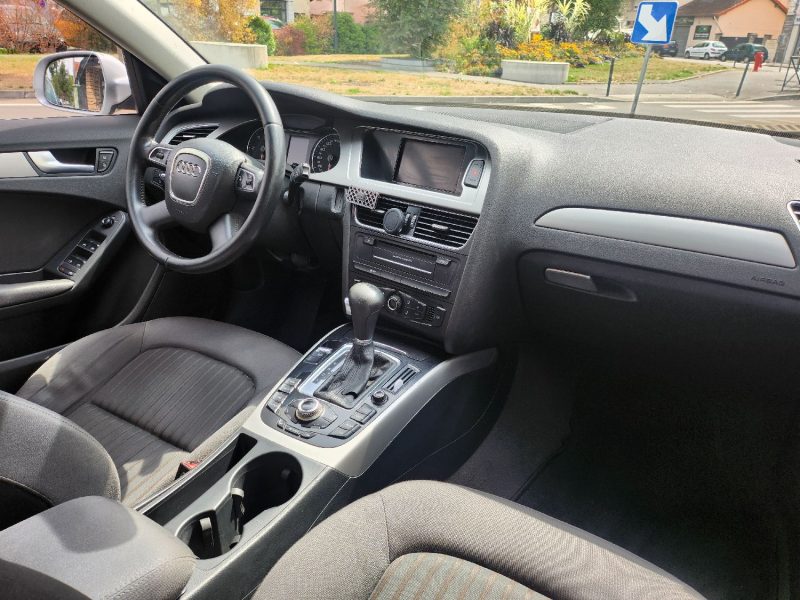 AUDI A4 AVANT 143CV BVA MULTITRONIC