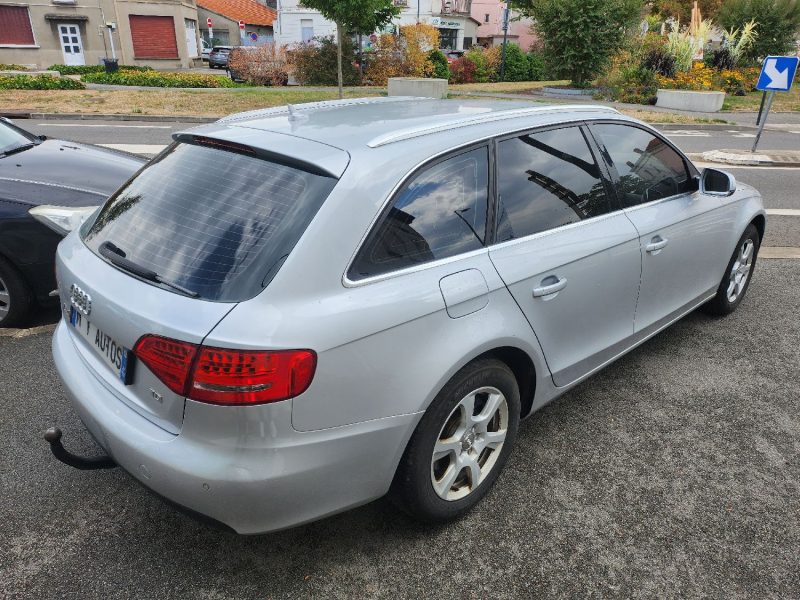 AUDI A4 AVANT 143CV BVA MULTITRONIC