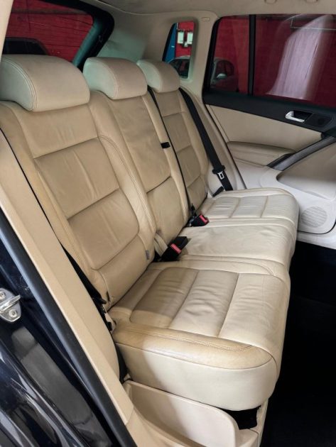 VOLKSWAGEN TIGUAN 2.0 TDI 140 4MOTION Carat 