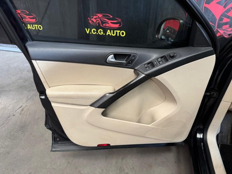 VOLKSWAGEN TIGUAN 2.0 TDI 140 4MOTION Carat 