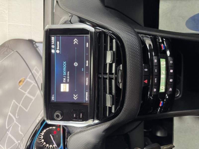 PEUGEOT 2008 1.2 PureTech 82ch Active 2018