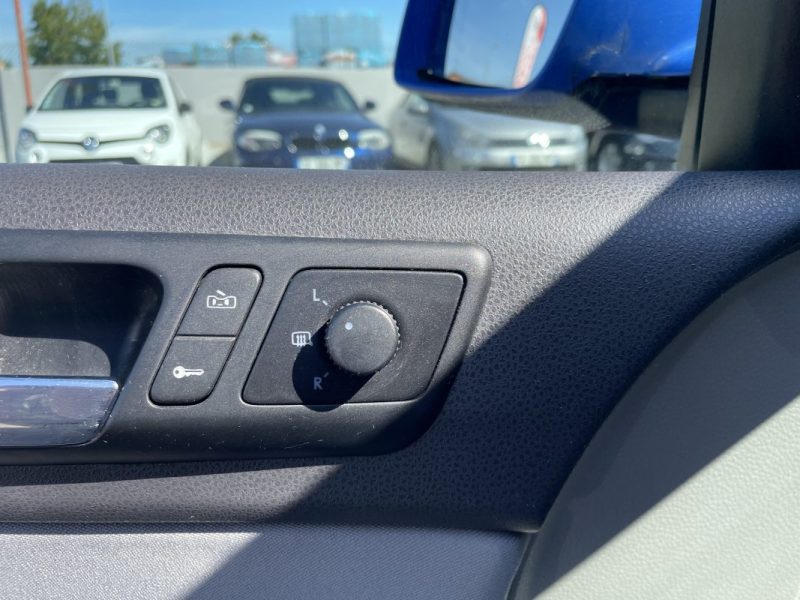 VOLKSVWAGEN GARANTIE 12 MOIS POLO 2002