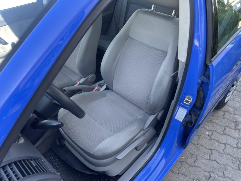 VOLKSVWAGEN GARANTIE 12 MOIS POLO 2002