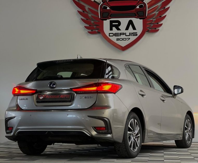 LEXUS CT 200H E-CVT Black Line 136CH