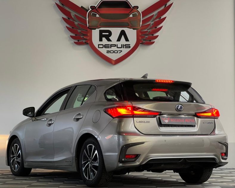 LEXUS CT 200H E-CVT Black Line 136CH