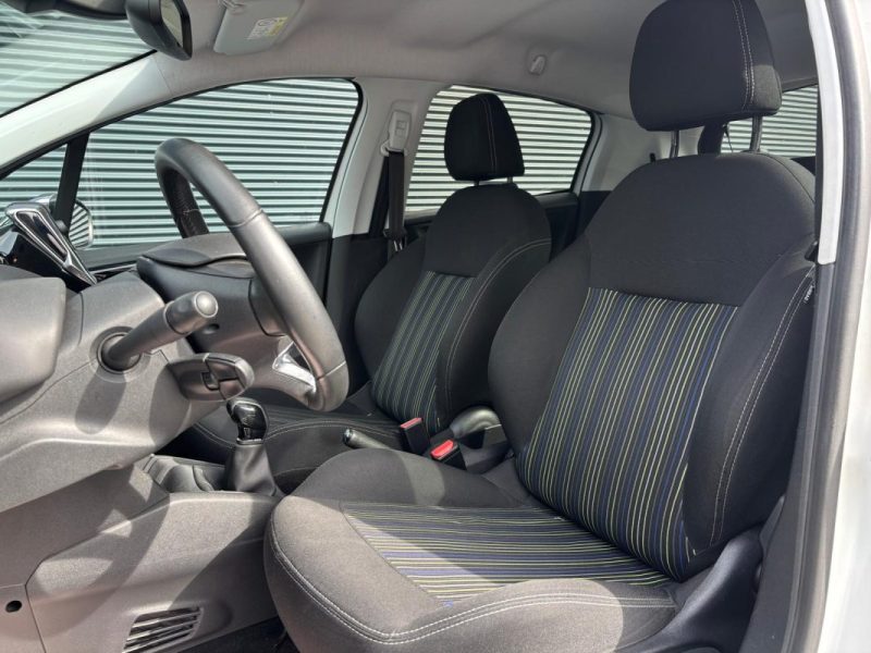 PEUGEOT 208 1.2 82cv URBAN SOUL