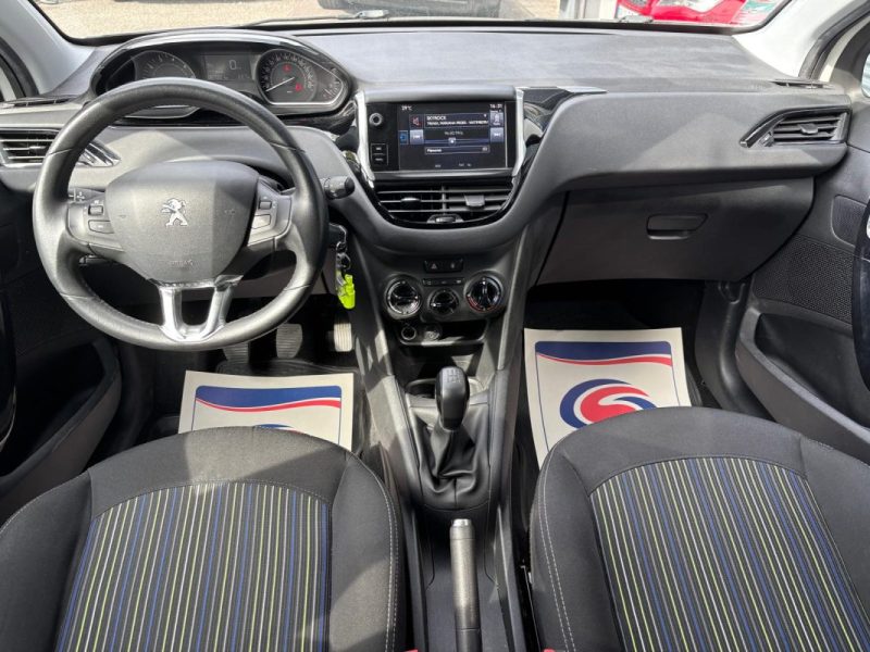 PEUGEOT 208 1.2 82cv URBAN SOUL