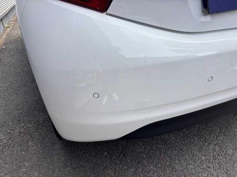 PEUGEOT 208 1.2 82cv URBAN SOUL