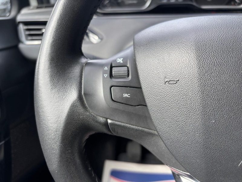 PEUGEOT 208 1.2 82cv URBAN SOUL