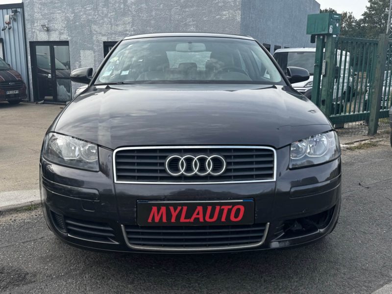 AUDI A3 1.6 AMBIANTE