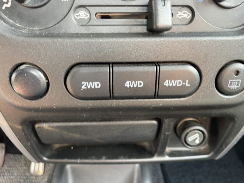 SUZUKI JIMNY GARANTIE 12 MOIS 2006