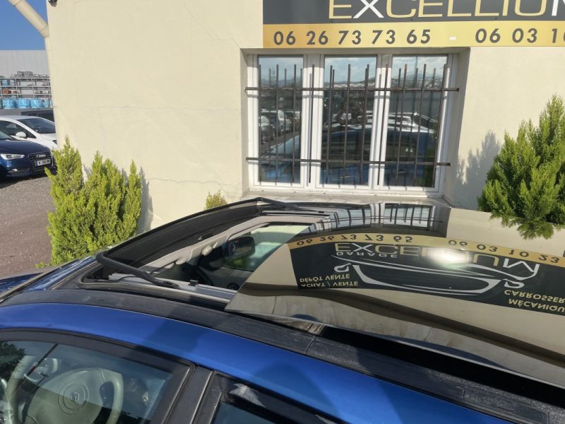 RENAULT MEGANE  2003