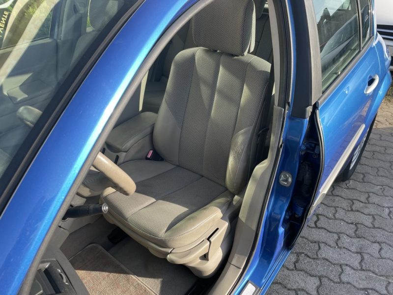 RENAULT MEGANE  2003