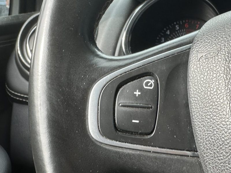 RENAULT CLIO 1.2 TCe 120ch Initiale 