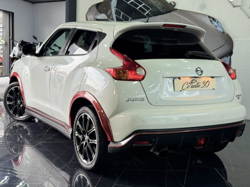 NISSAN JUKE 2015