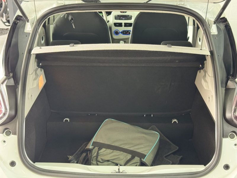 RENAULT ZOE 2018 City charge