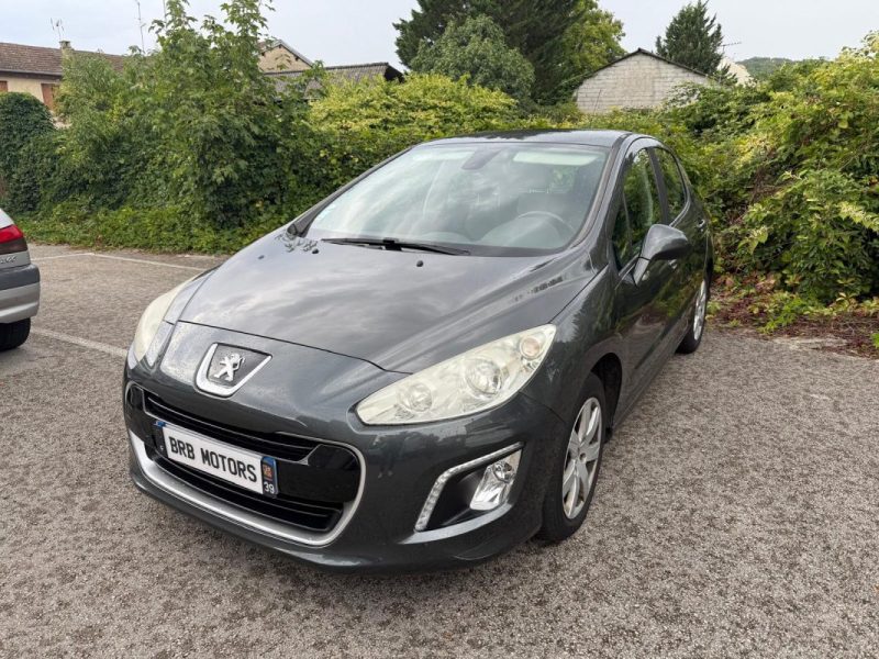 PEUGEOT 308 1.6 HDi PREMIUM 7 PLACES