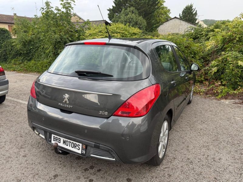 PEUGEOT 308 1.6 HDi PREMIUM 7 PLACES