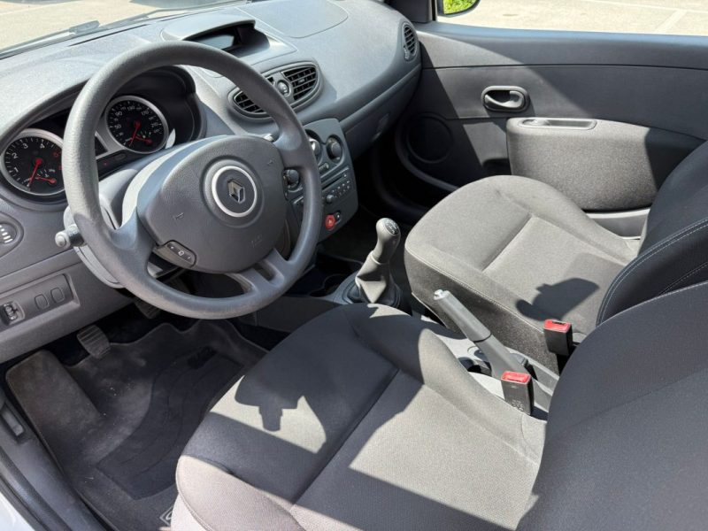 RENAULT CLIO 1.5 dCi SOCIETE AIR