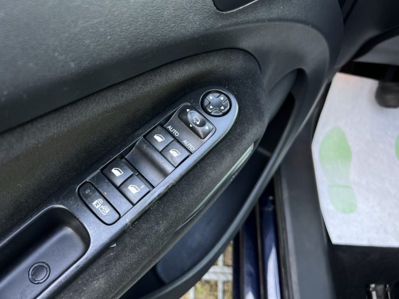 CITROEN C3 PICASSO PHASE 2 EXCLUSIVE 1.6 HDI 92 Cv TOIT PANORAMIQUE / CRIT AIR 2 - GARANTIE 1 AN