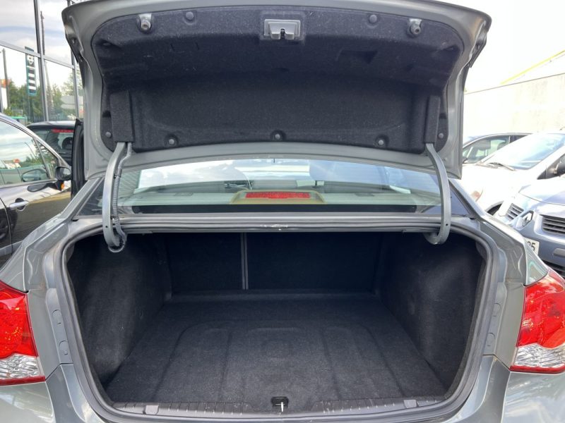 CHEVROLET CRUZE 2.0 VCDI 150 Cv PREMIERE MAIN / TOIT OUVRANT CRIT AIR 2 - GARANTIE 1 AN