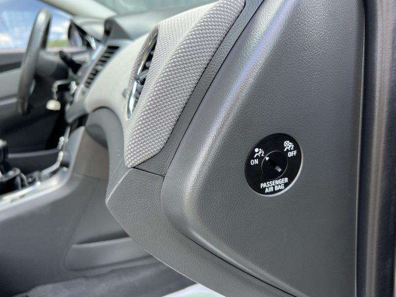 CHEVROLET CRUZE 2.0 VCDI 150 Cv PREMIERE MAIN / TOIT OUVRANT CRIT AIR 2 - GARANTIE 1 AN