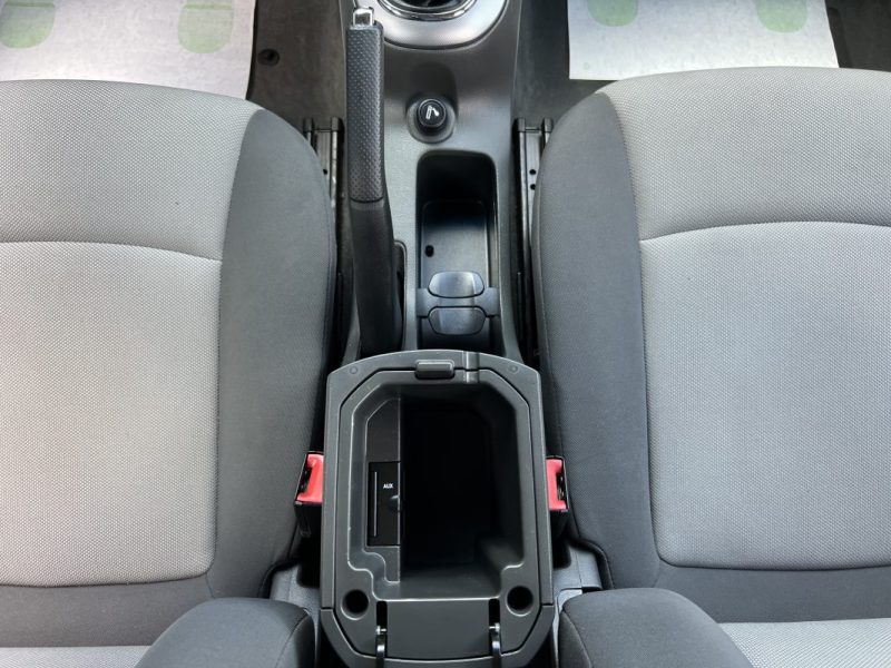 CHEVROLET CRUZE 2.0 VCDI 150 Cv PREMIERE MAIN / TOIT OUVRANT CRIT AIR 2 - GARANTIE 1 AN