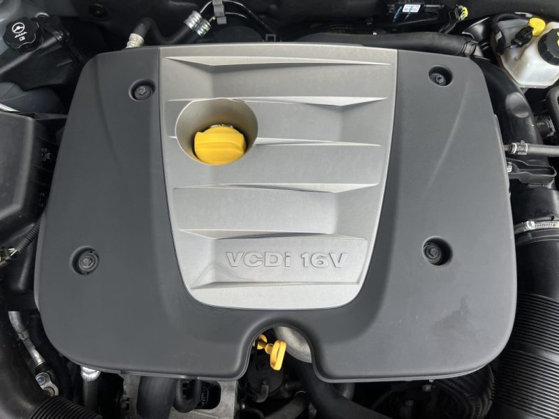 CHEVROLET CRUZE 2.0 VCDI 150 Cv PREMIERE MAIN / TOIT OUVRANT CRIT AIR 2 - GARANTIE 1 AN