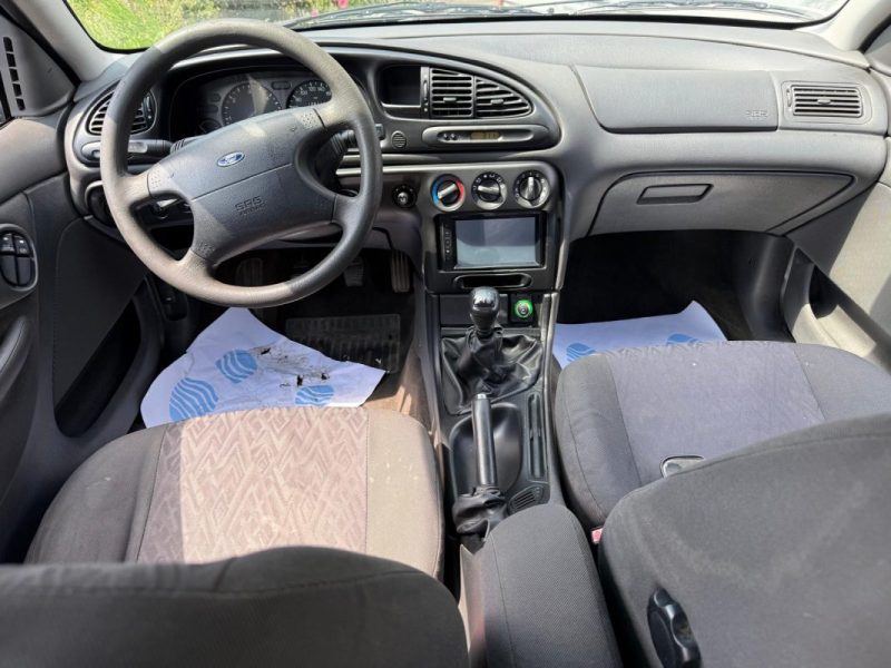 FORD MONDEO / DIESEL / BOITE MANUELLE / 5 PORTES 