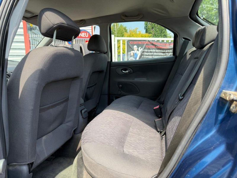 FORD MONDEO / DIESEL / BOITE MANUELLE / 5 PORTES 