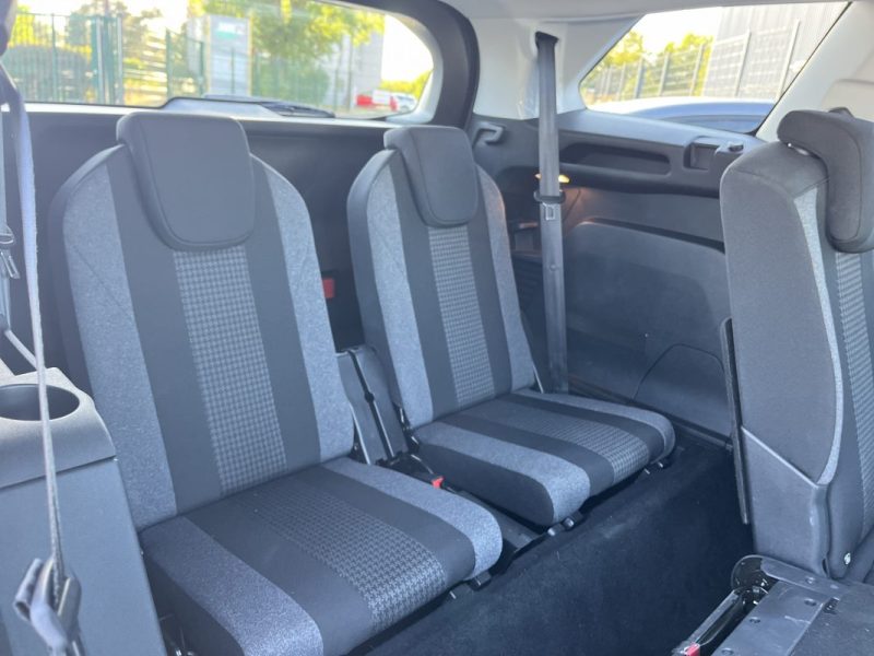 PEUGEOT 5008 1.5 BlueHDi 130ch ACTIVE BUSINESS EAT8