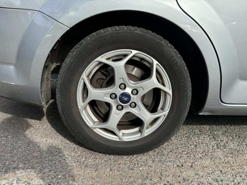 FORD MONDEO Hatchback 1.8 TDCi 125cv - DISTRIBUTION OK 