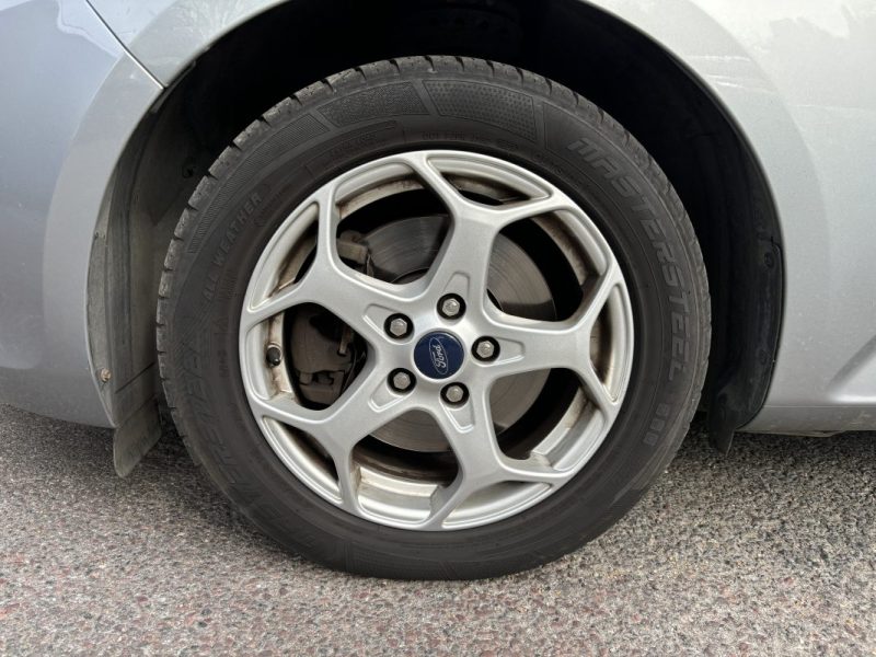 FORD MONDEO Hatchback 1.8 TDCi 125cv - DISTRIBUTION OK 