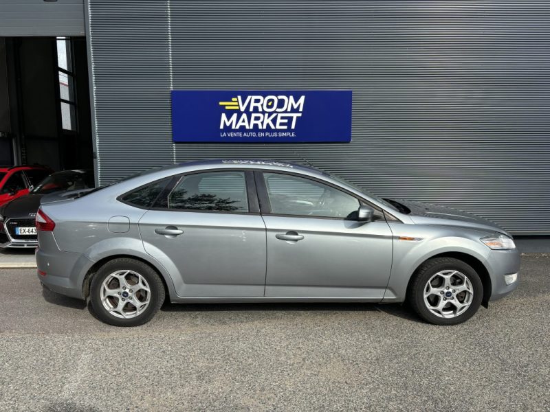 FORD MONDEO Hatchback 1.8 TDCi 125cv - DISTRIBUTION OK 