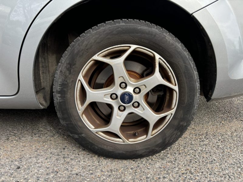 FORD MONDEO Hatchback 1.8 TDCi 125cv - DISTRIBUTION OK 