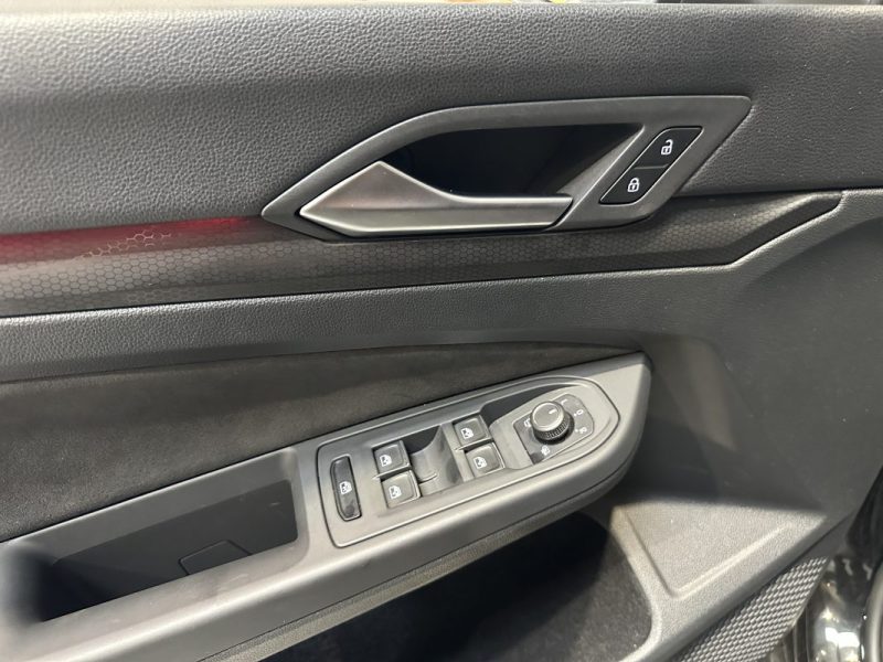 VOLKSWAGEN  GOLF  8 GTI Clubsport 2.0 TSI 300ch - Toit Ouvrant