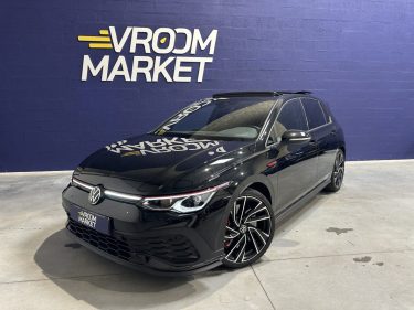 VOLKSWAGEN  GOLF  8 GTI Clubsport 2.0 TSI 300ch - Toit Ouvrant