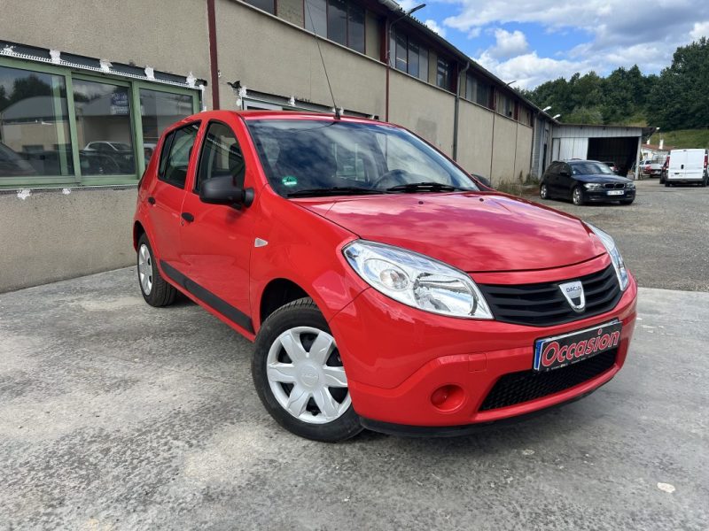 DACIA SANDERO 2009